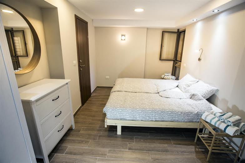 Master Bedroom Picture #1